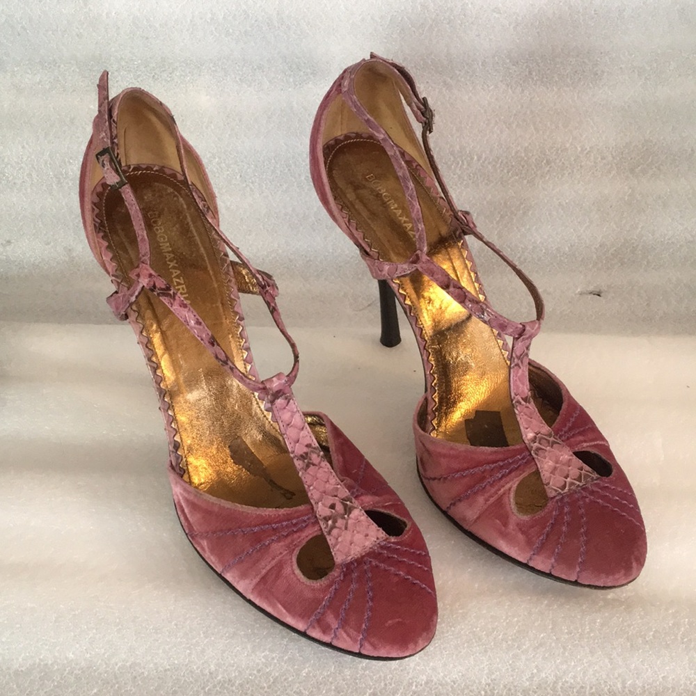 Sexy Dusty Pink Velvet & Snakeskin Pumps by BCBGMAXAZRIA